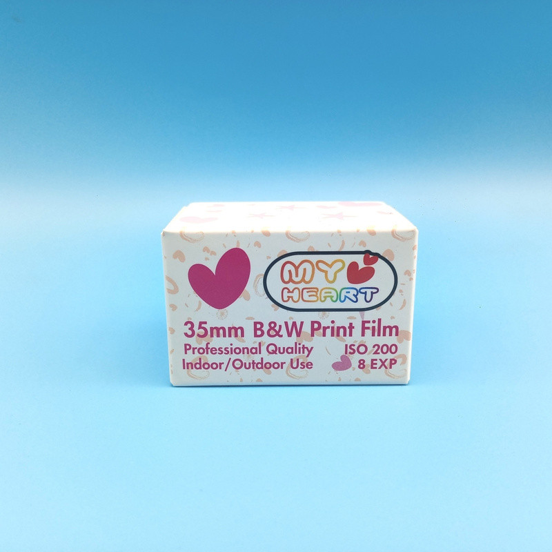 Pointy Black White Camera Waterproof Retro Camera Film Love Maker 135 Film 35mm Film