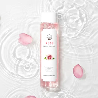 Naturista น้ำตบเอสเซนส์โลชั่นกุหลาบ คืนความสดใสให้ผิวดูเปล่งปลั่งกระจ่างใส Rose Facial Essence 220ml