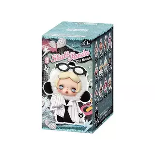 POPMART SKULLPANDA อย่าอยากอยากซีรีส์จี้ตุ๊กตาลึกลับกล่องของขวัญหนึ่ง