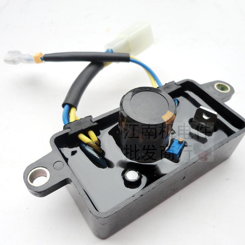 เครื่องกําเนิดไฟฟ้าเบนซินอุปกรณ์เสริม 2KW ตัวควบคุมแรงดันไฟฟ้า 2.5KW 2.8KW 3KW ตัวควบคุม 168F ตัวควบ