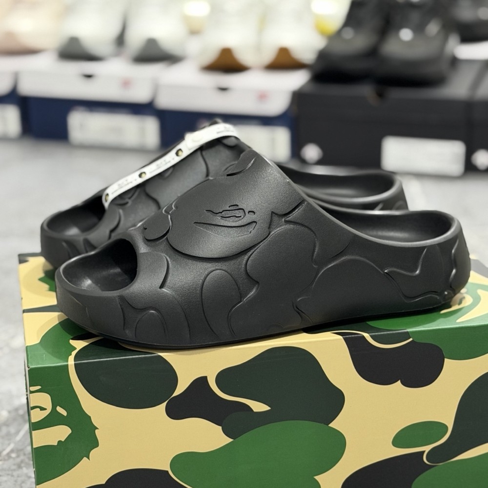 BAPE รองเท้าแตะสําหรับผู้ชายและผู้หญิง รองเท้าแตะส้นแบนกลางแจ้ง VAP0