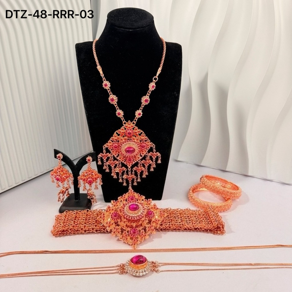 เครื่องประดับไทย ครบเซต สีโรสโกลด์ สร้อยคอเจ้าสาว สีสันสวยงาม สามารถใช้ได้หลายโอกาส