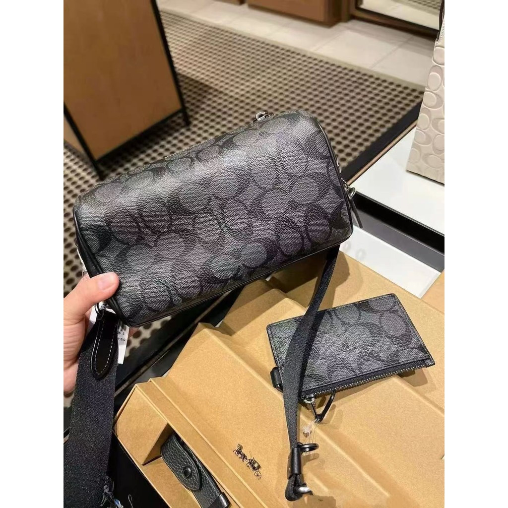 กระเป๋าผู้ชายสไตล์ใหม่ Two-in-One Axel Mens One-Shoulder Crossbody Bag Pillow Bag CJ674