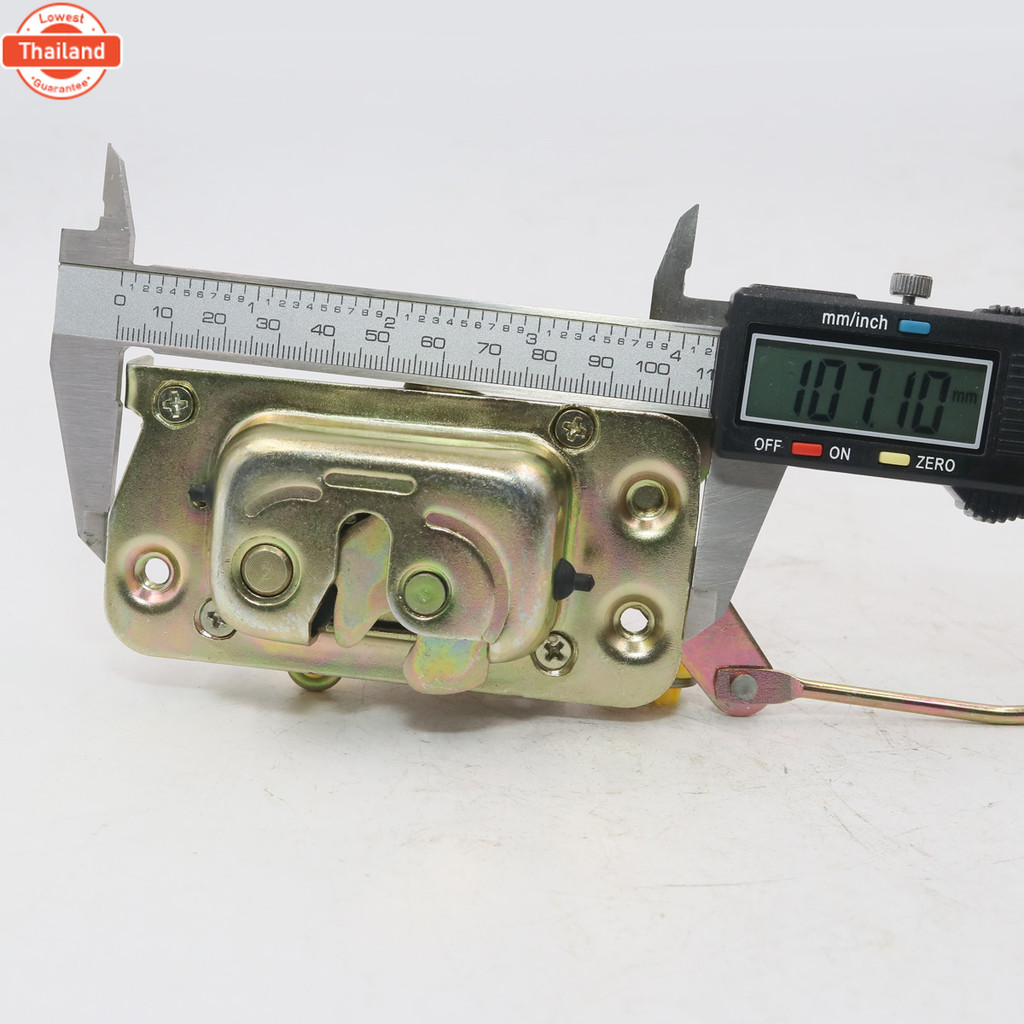 กลอนประตู ฝั่งซ้าย 1 ชิ้น  โตโยต้า แลนด์ครุยเซอร์  year 2503 - 2527   TOYOTA LAND CRUISER  J40 FJ BJ