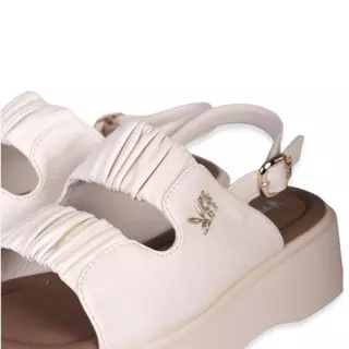 PLAYBOY รุ่น Cushy Platform Sandals รหัส ST-HS254C141 สายคาดสองเส้นบุนวม มี 2 สี