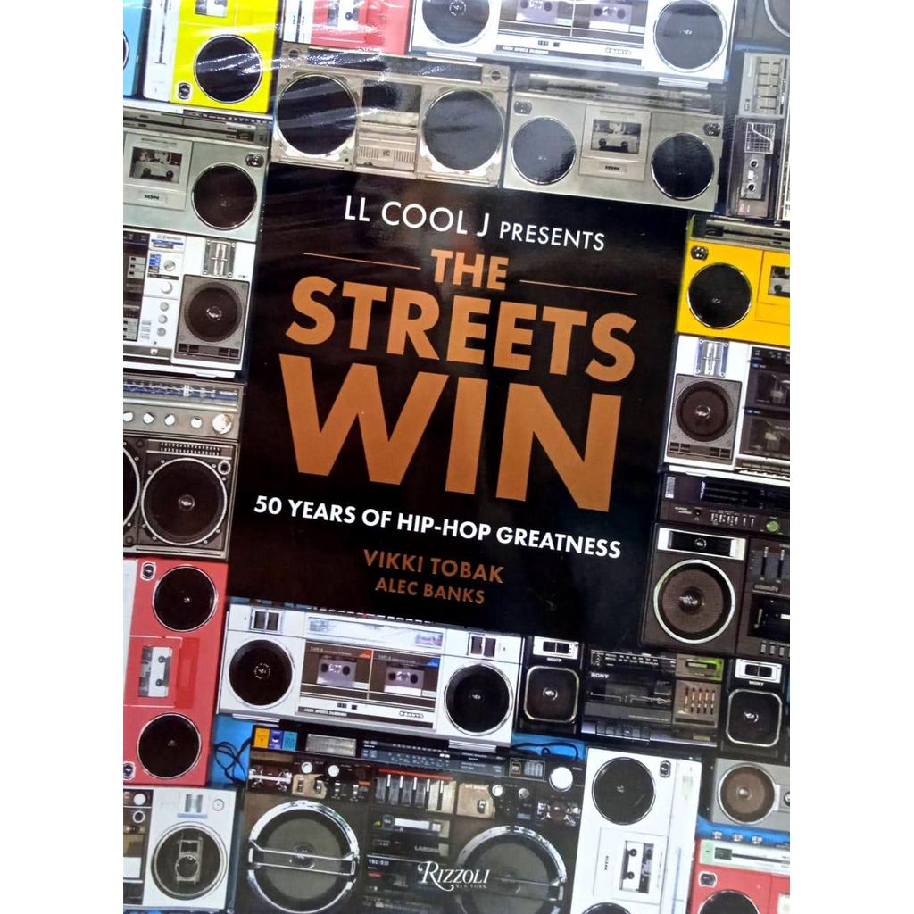 [BnB] USED LL Cool J. นําเสนอ The Streets Win: 50 Years of Hip-Hop Greatness โดย LL Cool J. (มือสอง: