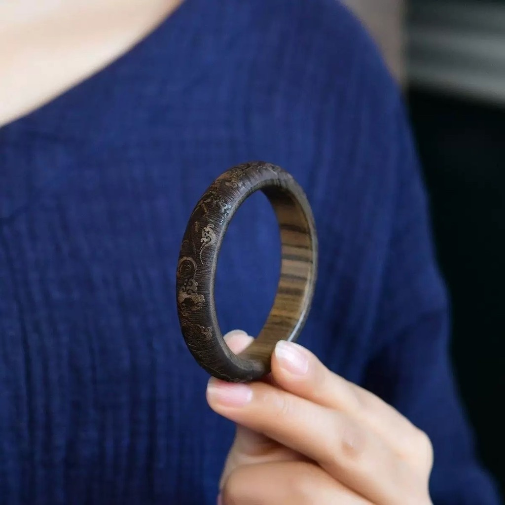 Vintage Handcrafted สร้อยข้อมือกําไลข้อมือไม้เนื้อแข็งแกะสลัก Lucky Cloud รูปแบบ Zen สไตล์สมาธิ Daily Aesthetic ข้อมือกําไลมือเครื่องประดับ 1 ชิ้น
