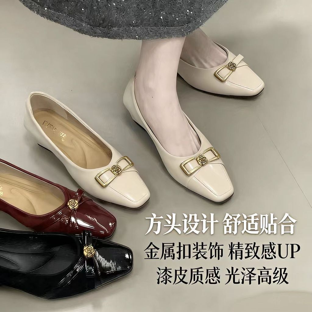 Square Toe Bow Wedge Shoes Retro ประณีต Lacquer Commuter Camellia Shoes