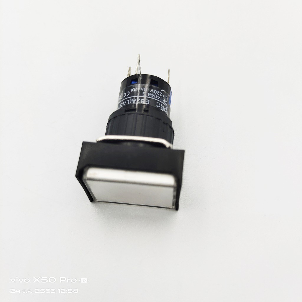 LA16J-11D LAMP16MM.,สวิตซ์ปุ่มกดมีแลมป์สี่เหลี่ยมผืนผ้า16มิล,1NO 1NO กดติดปล่อยดับ 12V,24.  2220