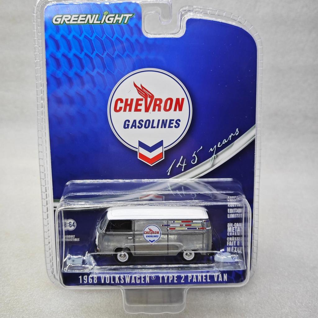 แสงสีเขียว 1: 64th Anniversary 17-1968 Volkswagen T2 Van Chevrolet 145th Anniversary Varnish