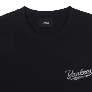 MLB เสื้อยืด ยูนิเซ็กซ์ Summer Paisley Big Lux Over Fit T-Shirts รุ่น 3ATSX0763 50BKS สีดำ