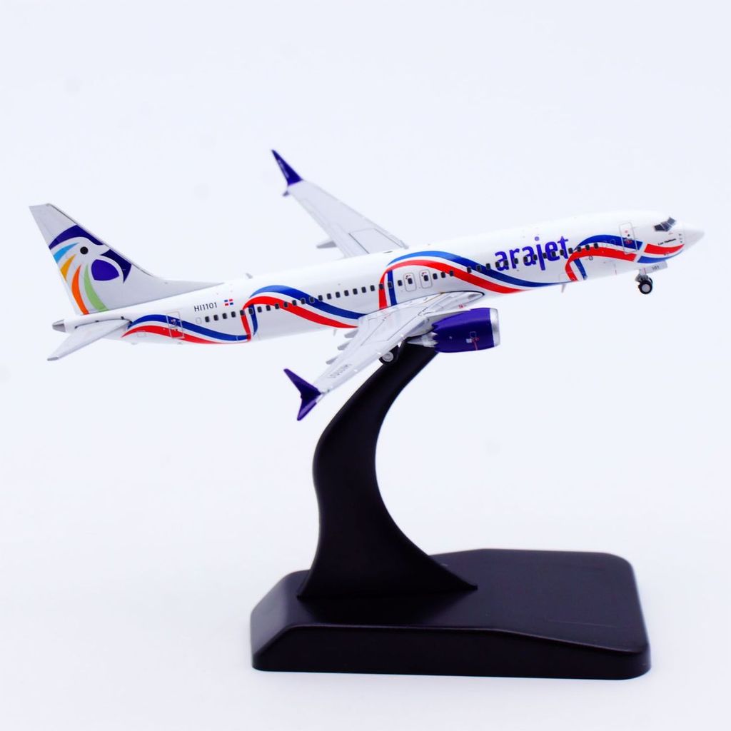 JCwings 1: 400 เครื่องบิน Arjet โบอิ้ง B737 MAX8 HI1101 เครื่องบินรุ่นโลหะผสม