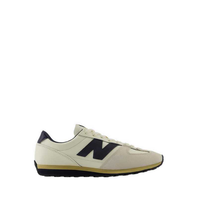 New Balance 471 รองเท้าผ้าใบ Unisex - สี Beige
