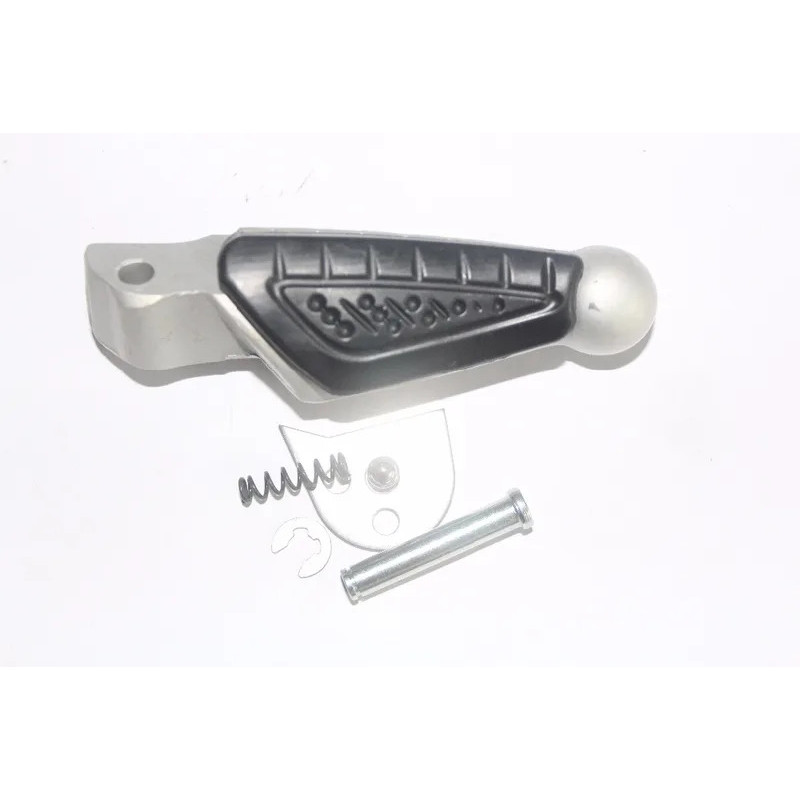 ชุดพักเท้าหลังขวาสําหรับ Benelli BN600 TNT600 TNT900 TNT899 TNT1130 Stels600 Keeway RK6 In Silver / 