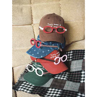 Tagi. Crochet Glasses Baseball Cap Hat Cute Birthday Gift หมวกเบสบอลถักโครเชต์ลายแว่นตา