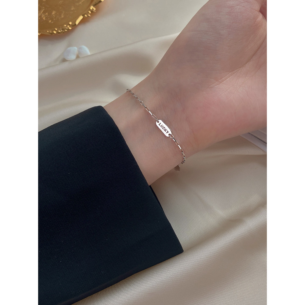 coquette bracelet กําไลข้อมือ Lucky Female ins Niche High-End Lucky Bracelet