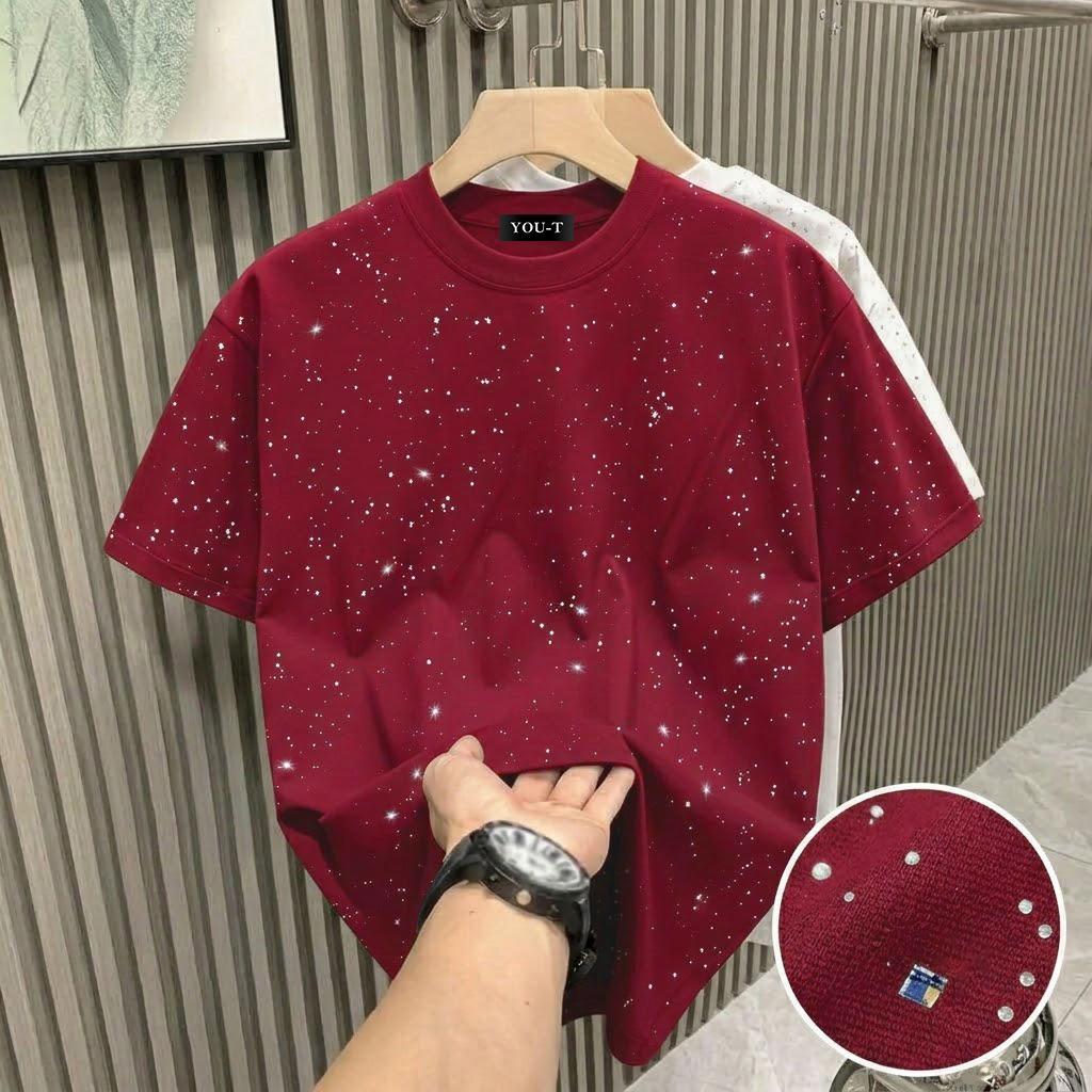 UT shop【ใหม่】 เสื้อยืดสีดำ แต่งกากเพชรวิ้งๆ สไตล์ ผ้าคอตตอนนุ่มใส่สบาย แมตช์ง่ายได้ทุกชุด ตรงปก