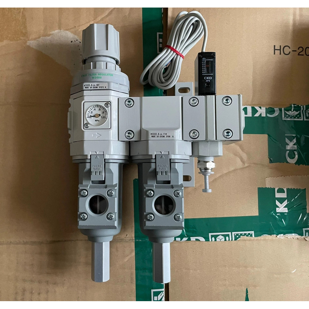 วาล์วลดแรงดันกรอง CKD ดั้งเดิม W3000-8-W-FMY M3000-8-W-F1M APS P4100