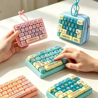 FG 26-Key คีย์บอร์ด Fidget Clier พวงกุญแจหลายปุ่มความเครียดบรรเทาของเล่นน่ารักกระเป๋าจี้ของขวัญ HS