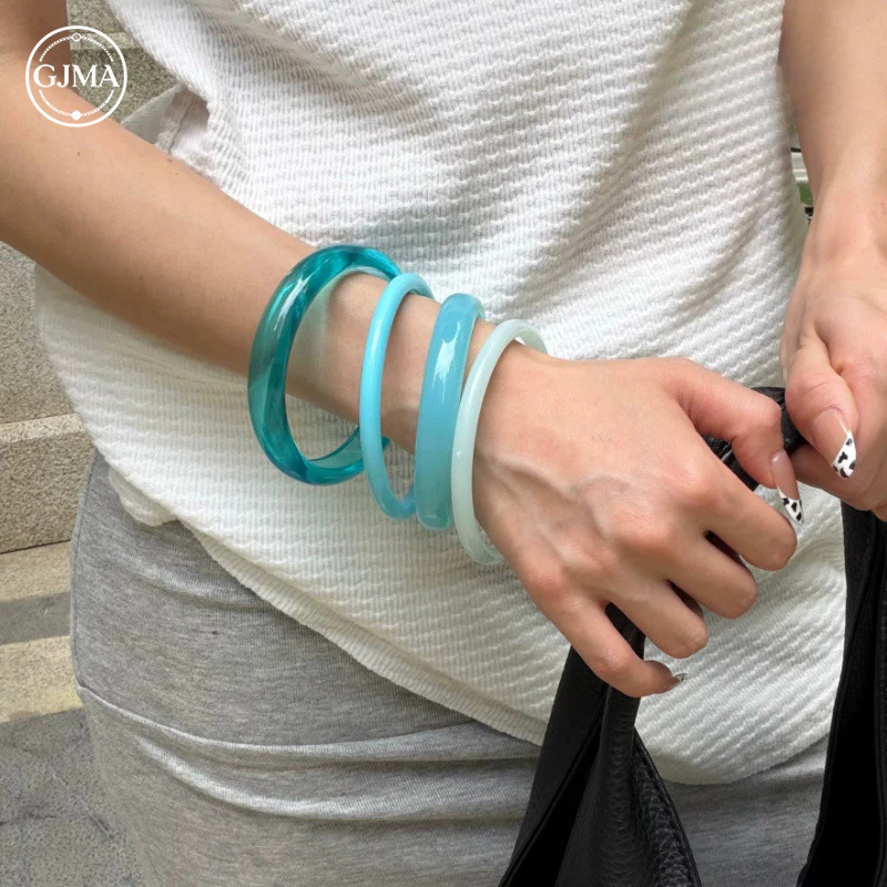 2026 ใหม่โปร่งแสงมิ้นท์สีเขียวอะคริลิเรซิ่นสร้อยข้อมือชุดแฟชั่นที่เรียบง่ายอเนกประสงค์อุปกรณ์เสริมสําหรับผู้หญิง