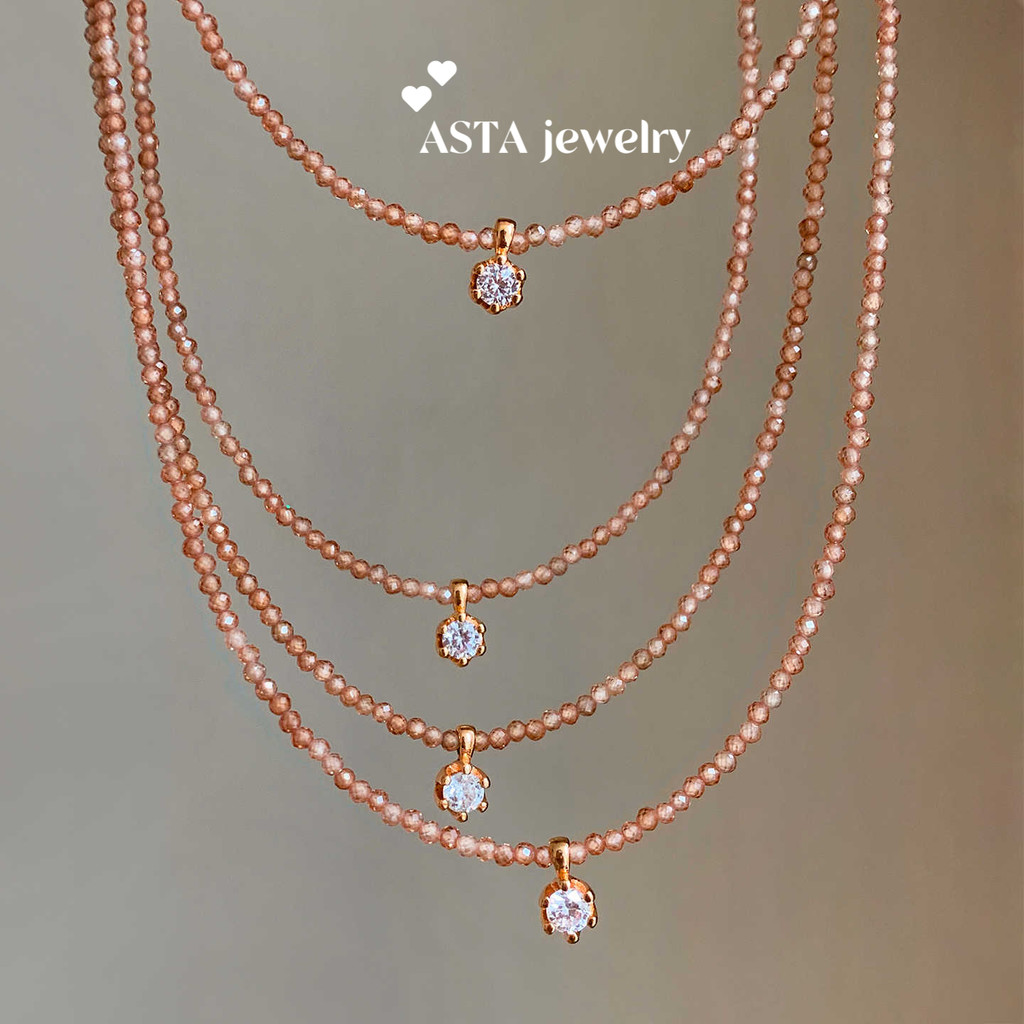 【ASTA】18K Gold Plated Layerable Double ความยาวหินธรรมชาติลูกปัดเพชรจี้สร้อยคอไทเทเนียมเหล็ก Hypoallergenic กันน้ํา Non Tarnish สร้อยคอสําหรับผู้หญิง N18