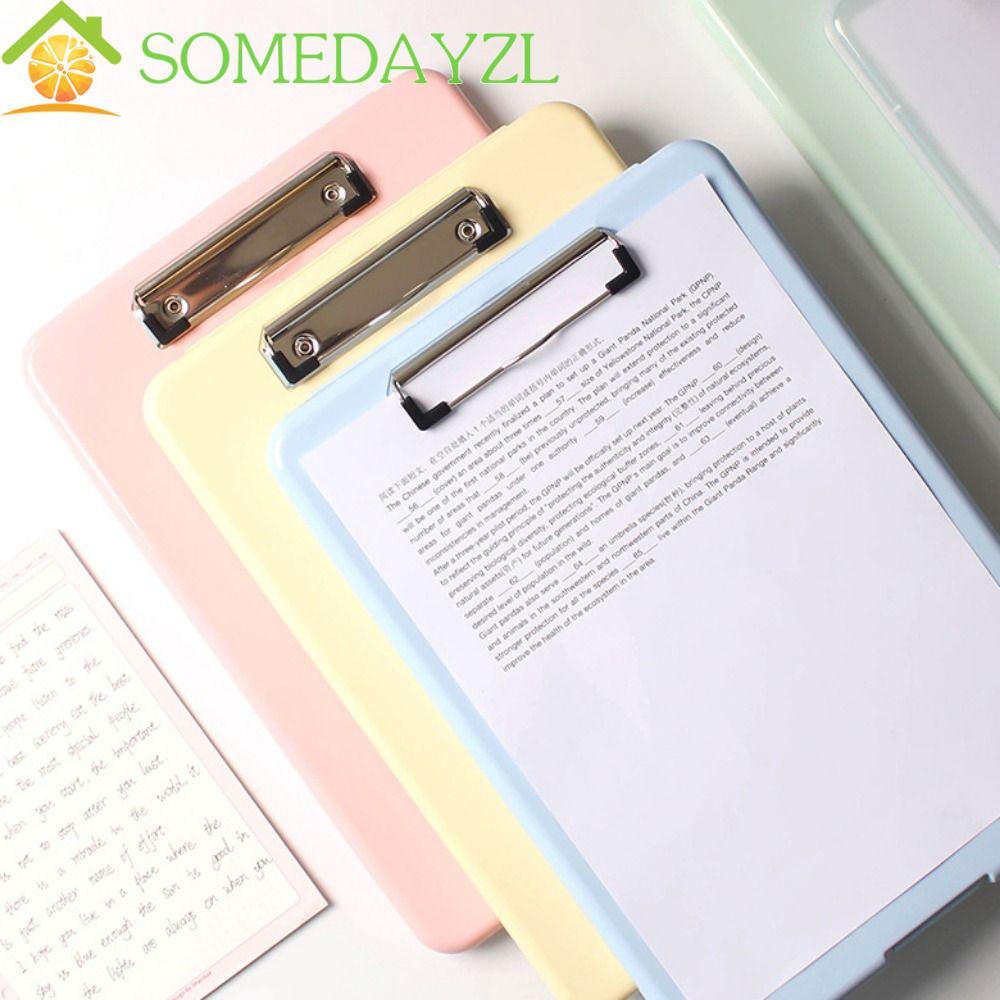 SOMEDAYZL แฟ้มโฟลเดอร์ A4, พลาสติกสีลูกกวาดนักเรียนเขียน Pad, คลิปเอกสารพร้อมคลิปโลหะที่แข็งแกร่งด้านข้างเปิดกระดานเขียนโรงเรียน