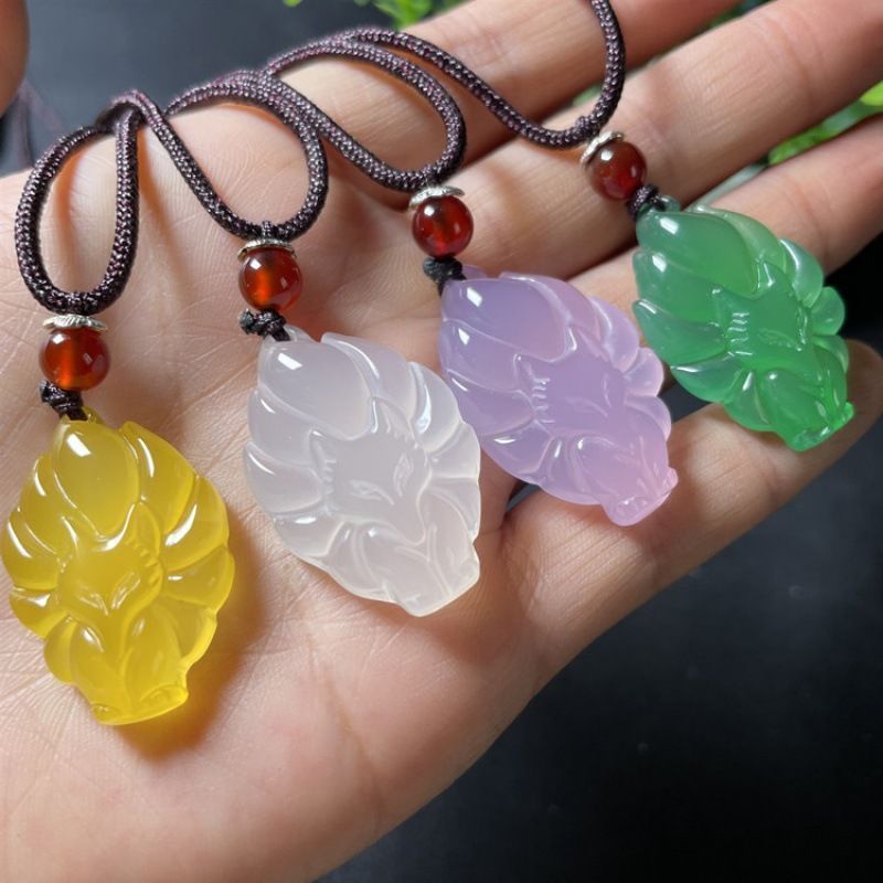 สีขาว Chalcedony Nine-Tailed Fox จี้ Chalcedony Agate Nine-Tailed Fox จี้หยกจําลอง Nine-Tailed Fox จ