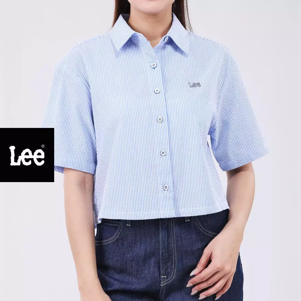 LEE เสื้อเชิ้ตแขนสั้นผู้หญิง Cropped รุ่น LE S426WSHIF33 สีฟ้า