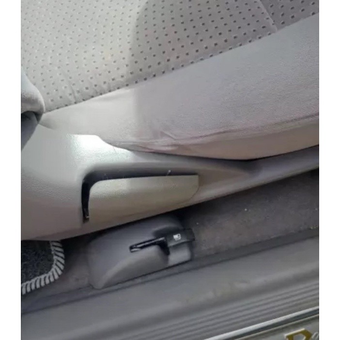 อะไหล่แท้ศูนย์ มือดึงที่ปรับเบาะ ISUZU D-MAX 2005-2011