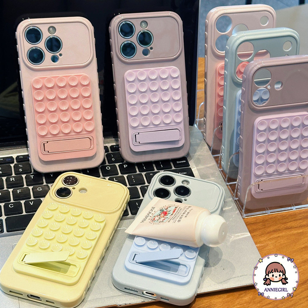 แฟชั่น 3D Love Heart ถ้วยดูดที่มองไม่เห็นสําหรับ iPhone 17 16 15 Plus 14 13 12 11 Pro Max กันกระแทก TPU ฝาครอบโทรศัพท์
