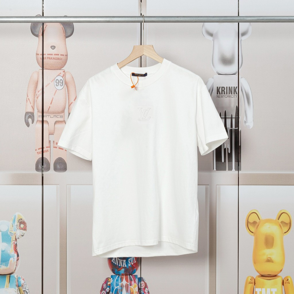 Louis Vuitton/LV Louis Vuitton 2026 คลาสสิกรอบคอแขนสั้นเสื้อยืดผู้ชายผู้หญิงสไตล์เว็บไซต์อย่างเป็นทา