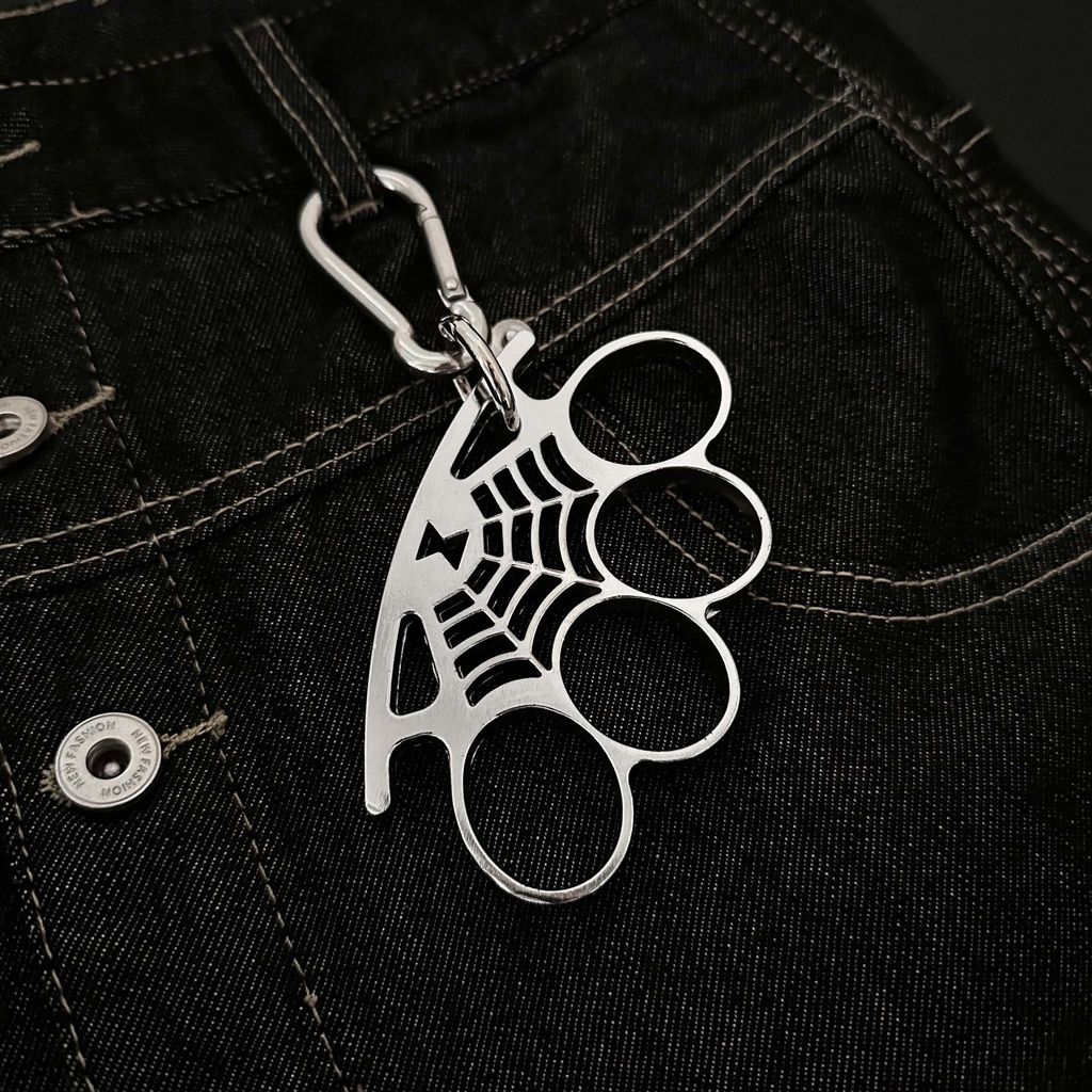 Einworth Heavy Industry Spider Web โลหะ Heavy Finger Tiger เอวจี้ Punk Street Hip Hop พวงกุญแจจี้ 1L