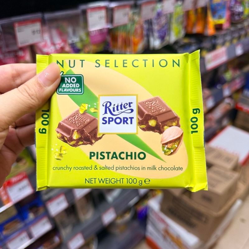 Daigou เยอรมนี Local Ritter Sport Salty Fragrant Crispy Pistachio Milk Chocolate ขนมนําเข้า 9.5.6