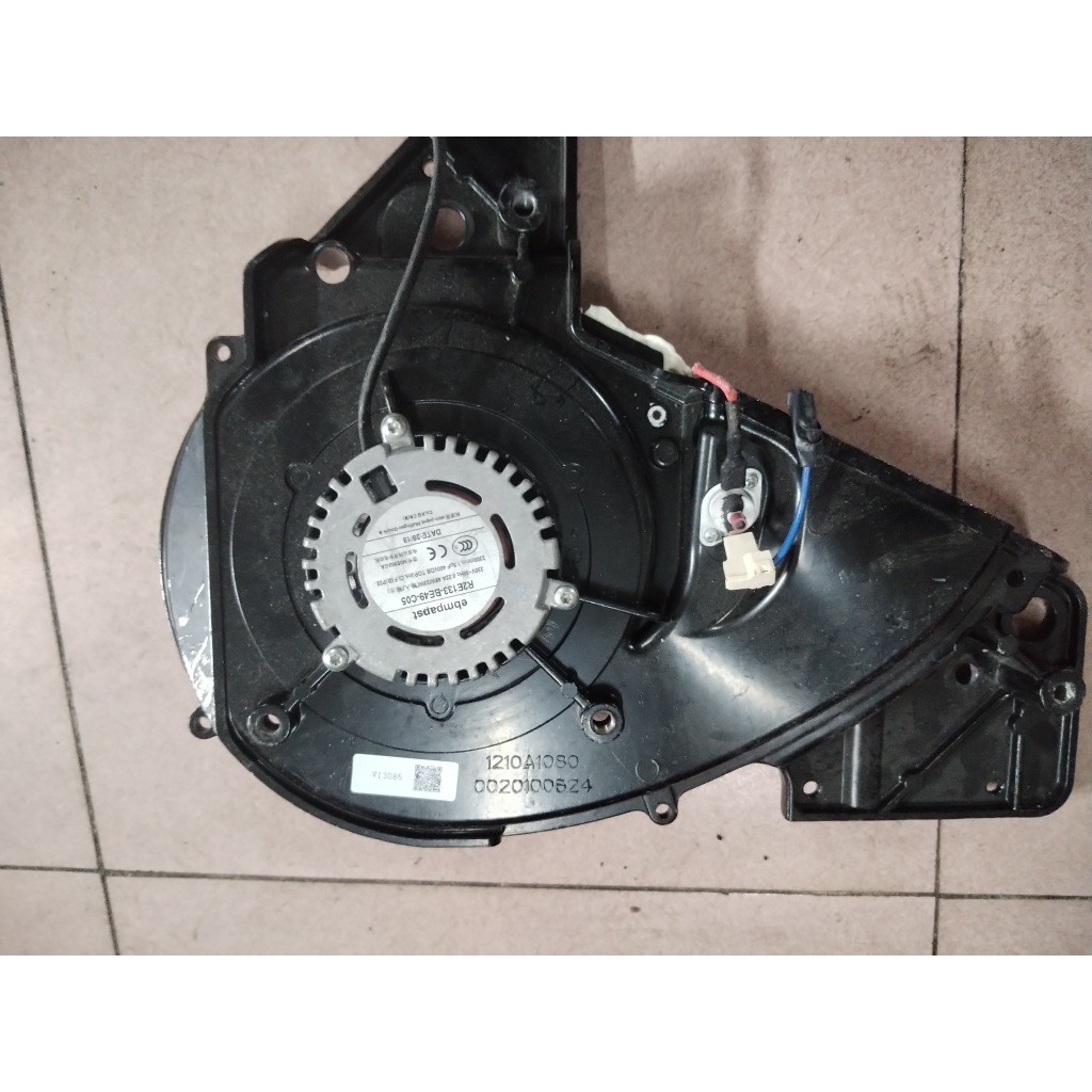 เหมาะสําหรับกลองเครื่องซักผ้าส่วนประกอบแห้งมอเตอร์แห้งล้อลม R2E133-BE49-C05 Test