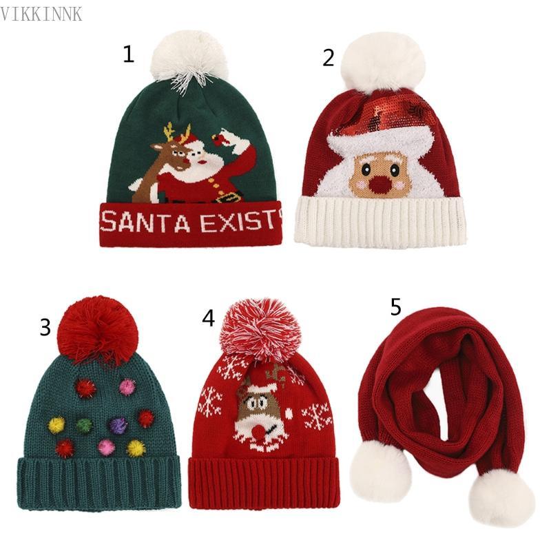 VIKK เด็กคริสต์มาสเลื่อม Santa ถักหมวกฤดูหนาวที่อบอุ่นพู่ยาวผ้าพันคอการ์ตูน Reindeer ชายหญิงหมวกหมวก