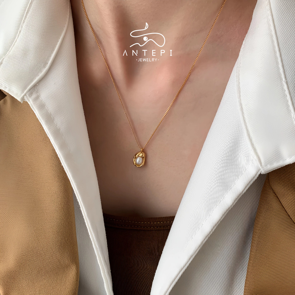 ATP 18K Plated Lucky bean จี้มุก สร้อยคอกระดูกไหปลาร้า · โซ่สร้อยคอเหล็กไทเทเนียมที่ไม่ซีดจางและสแตน