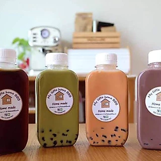 150 ML ขวดทรงเกาหลี ขวดพลาสติกPET พร้อมฝาปาก30 มม.(ทรงเหลี่ยมแบน)