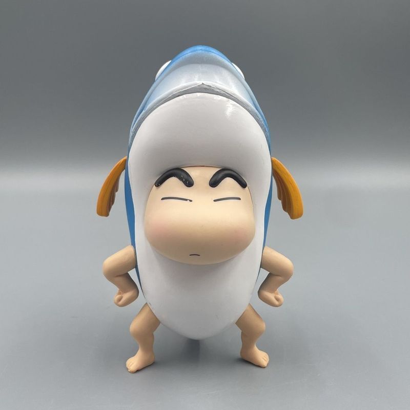 สินค้าเวอร์ชั่น Q Crayon Shin-Chan เล่นอินเทรนด์ของตกแต่งรถ Ocean Shark Shin-Chan