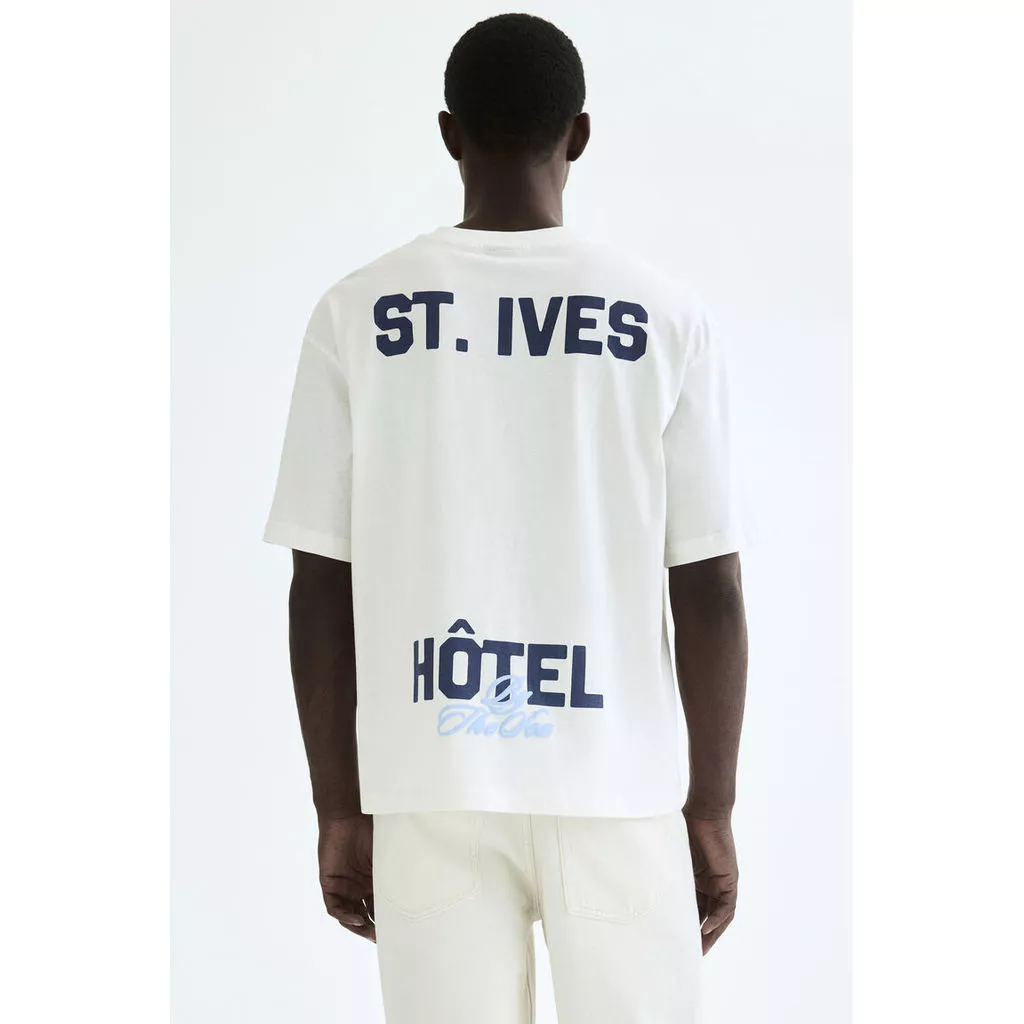 H&M(เอชแอนด์เอ็ม) เสื้อยืดพิมพ์ลายทรงสบาย ผู้ชาย 1344928_2