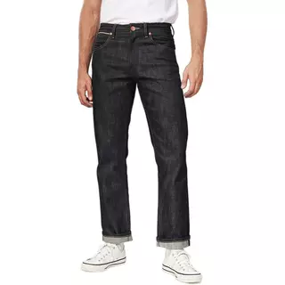 WRANGLER กางเกงยีนส์ผู้ชาย (ริมแดง) คอลเลคชั่น Wrangler Legends เอวกลาง ทรงตรง รุ่น WR S126MMWZN15 สียีนส์ผ้าดิบ