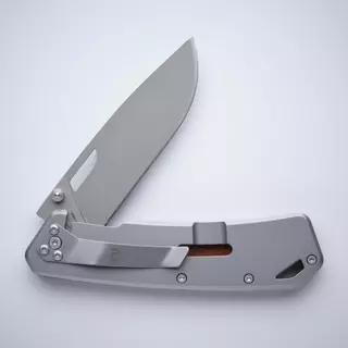 Decathlon Folding Hunting Knife มีดพับสำหรับการส่องสัตว์แบบกริป Axis 85 V2 ขนาด 8.5 ซม. - Black