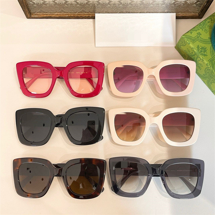 NACL GG.C Rectangular sunglasses with a unique and stylish design, made of acetate, suitable for bot