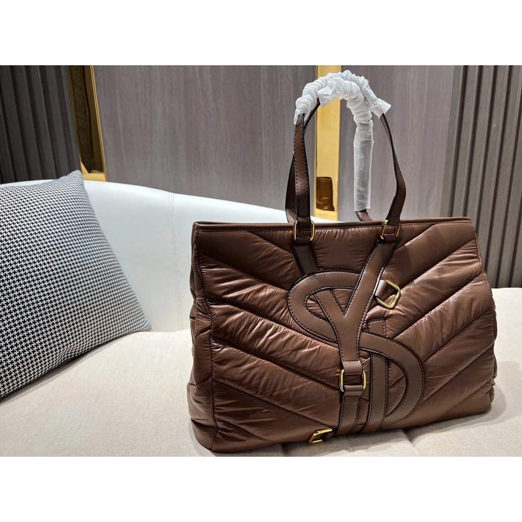 YSL Saint Laurent Cushion Tote Bag มีหลายสีให้เลือก