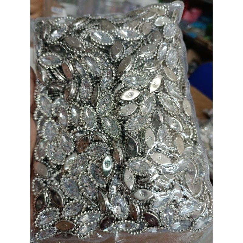 SETIALARIS STORE Diamond Sequins Sampan Shell ACRILYC FLOWERS 1 แพ็ค