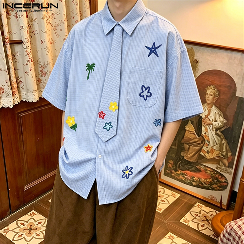 INCERUN ผู้ชายเกาหลีสไตล์ญี่ปุ่น Harajuku Lapel กลางแขนเสื้อ Tie Design ลายสก๊อตพิมพ์กราฟิกเสื้อ