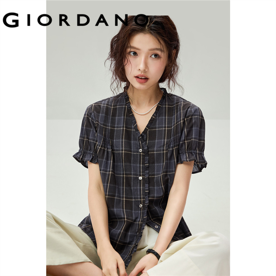 GIORDANO بلوزة نسائية كاروهات فينتج بياقة V وكشكش