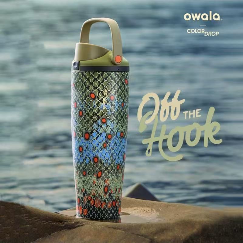 Owala แก้วน้ําฉนวนสูญญากาศสแตนเลสลายงู 30oz |   ขวดฟางแบบพกพาสําหรับกิจกรรมกลางแจ้ง