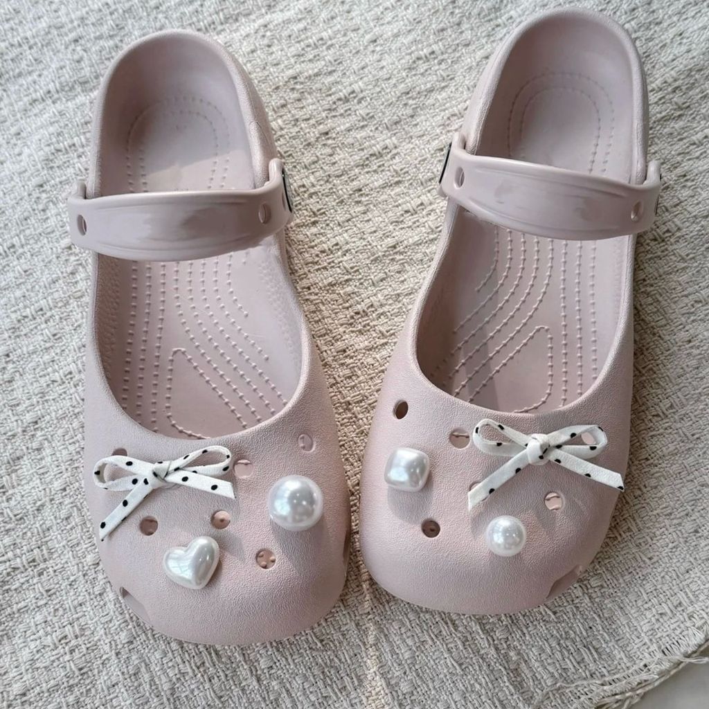 สาวหัวใจ Polka Dot Bow รองเท้าดอกไม้ diy ที่ถอดออกได้สไตล์เกาหลี High-End Sense รองเท้าหัวเข็มขัด