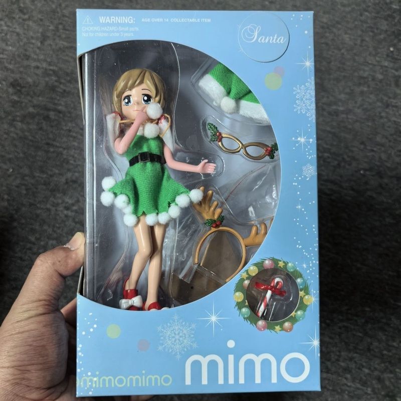 Hong Kong Mimo Sister Series Christmas Dress Up Theme Doll Doll with Platform Uuu8.4