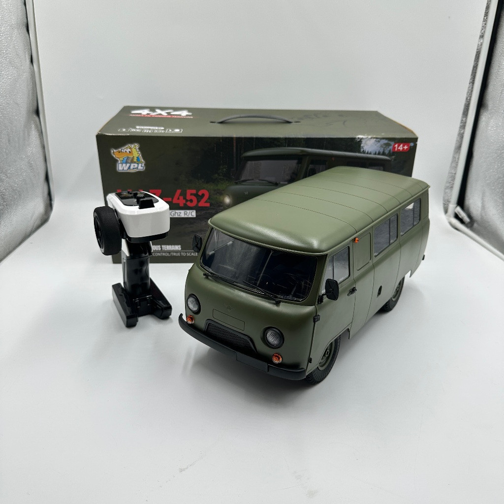 Hiporc WPL C104 RTR UAZ-452 Bread Loaf 1/12 4WD Scale RC Van